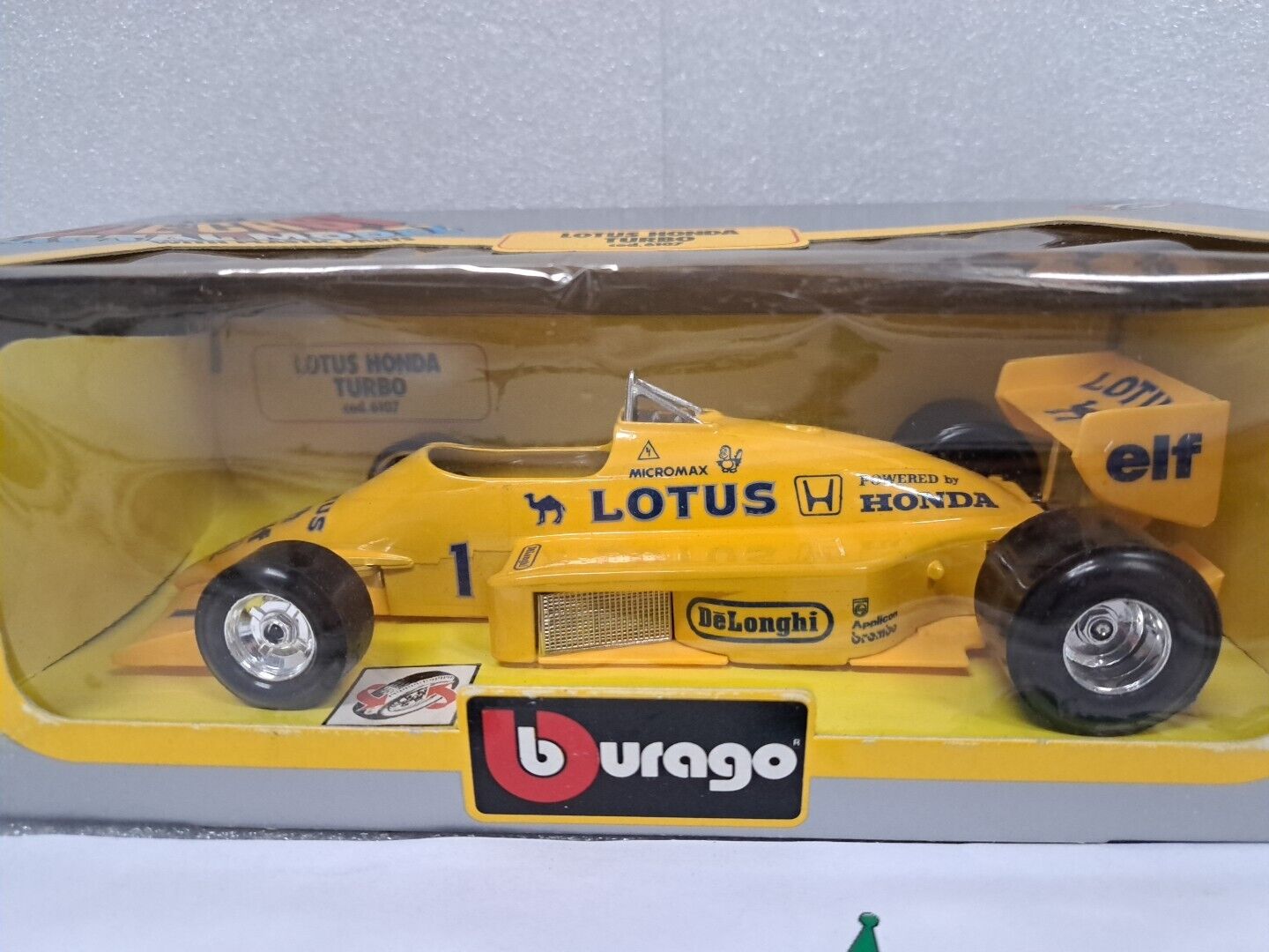 1/24 Burago LOTUS HONDA Turbo 6107 SMC