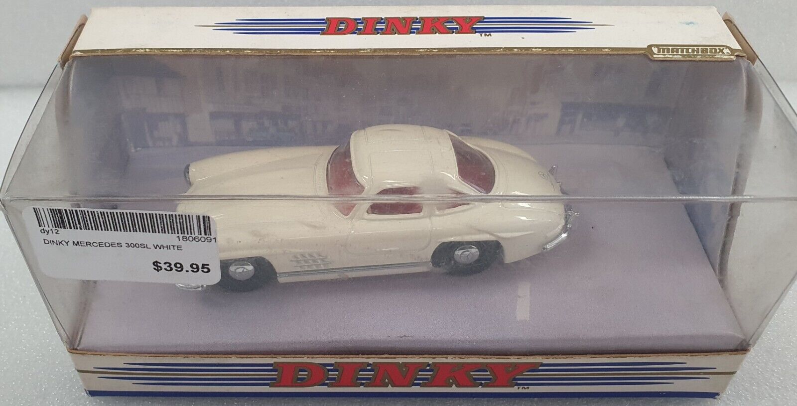 Dinky 1/43 Mercedes Benz 300SL Gullwing White