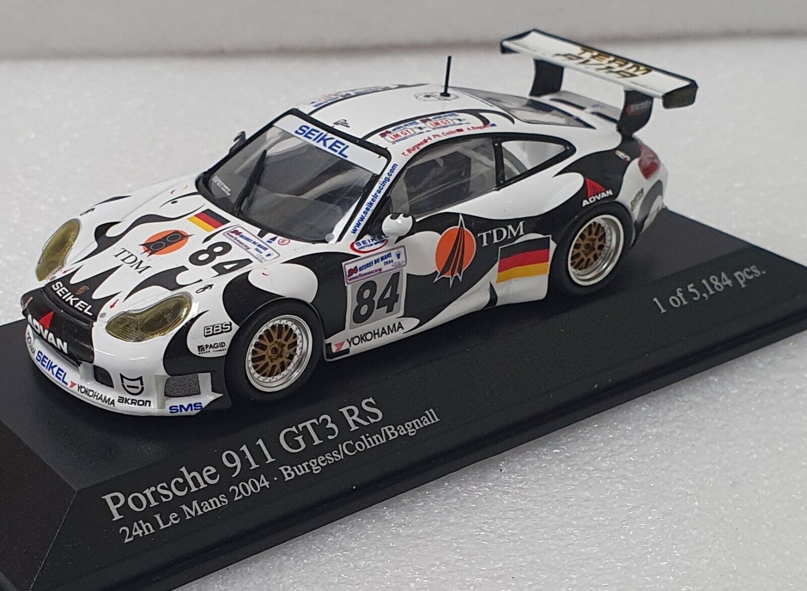 1/43 Minichamps Porsche 911 GT3 RS LeMans 2004