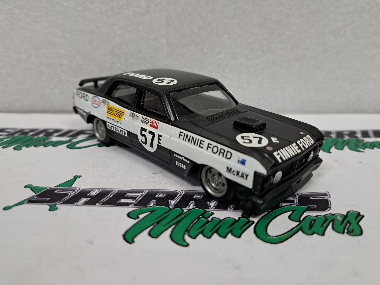 1/43 Dinkum XY FINNIE FORD 3RD PLACE BATHURST 1971