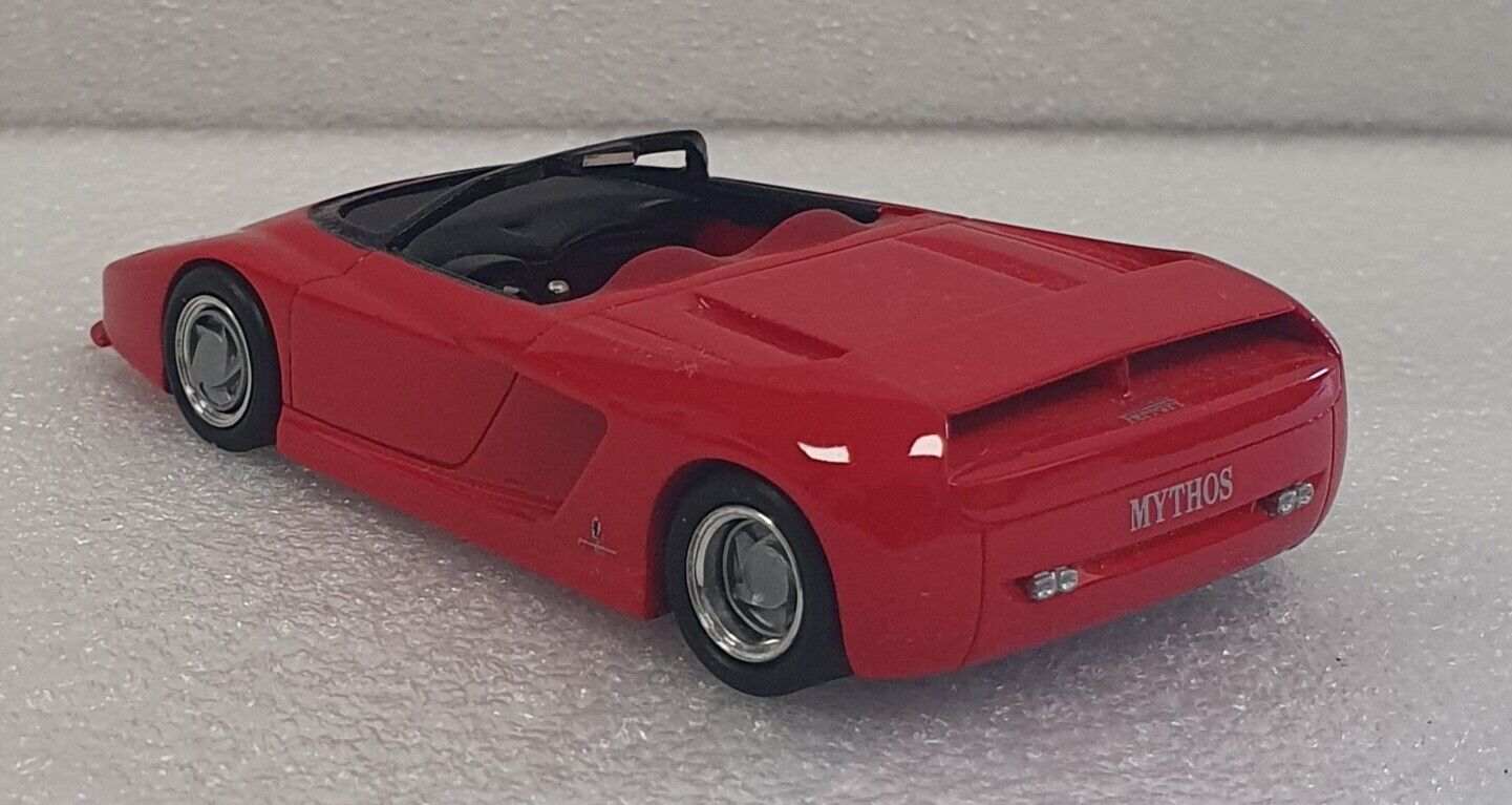 Dinkum Classics 1/43 Ferrari Mythos Red