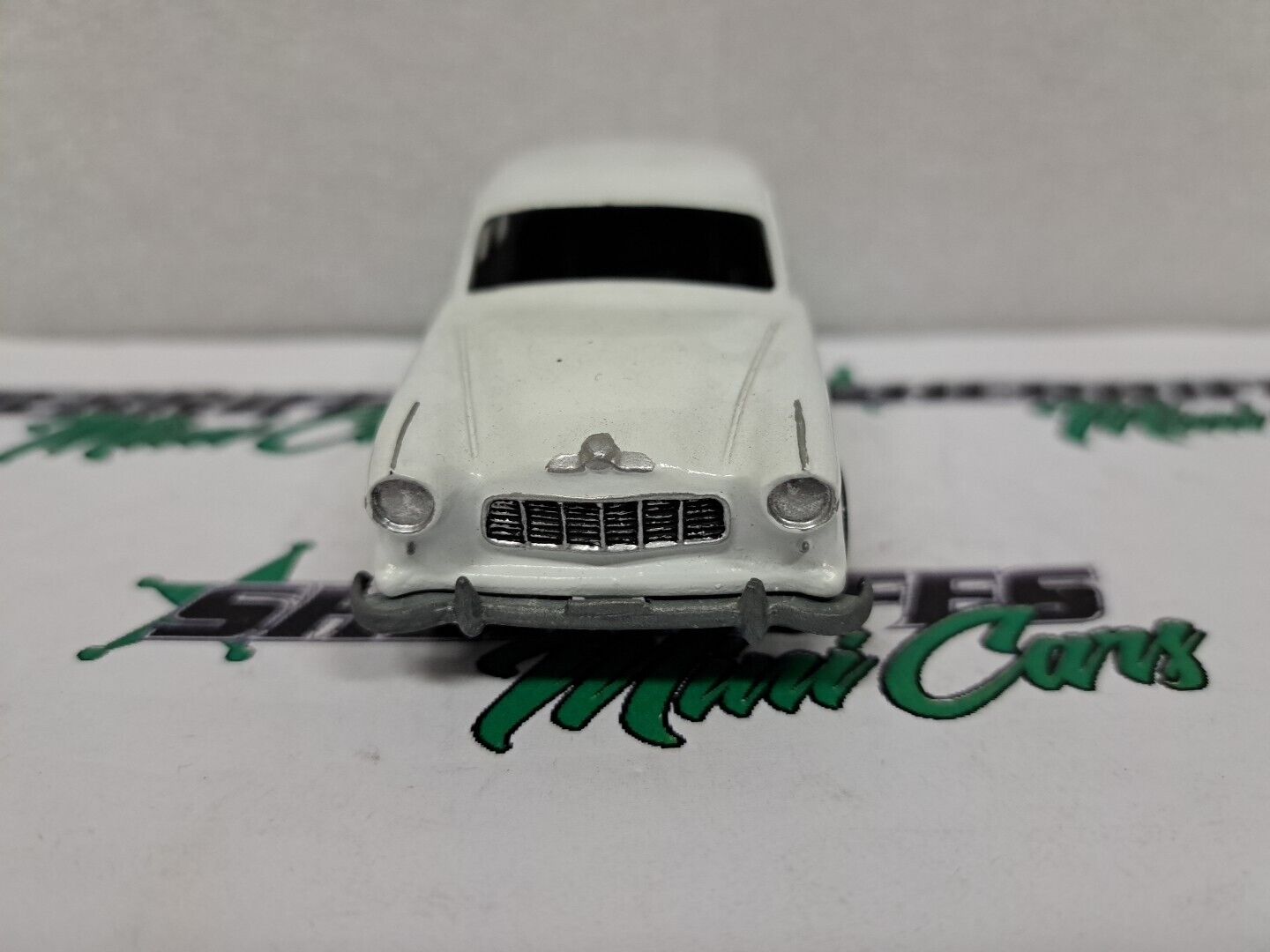 TOM THUMB made by STREAMLUX 1/36 FE HOLDEN painted in White from a kit 