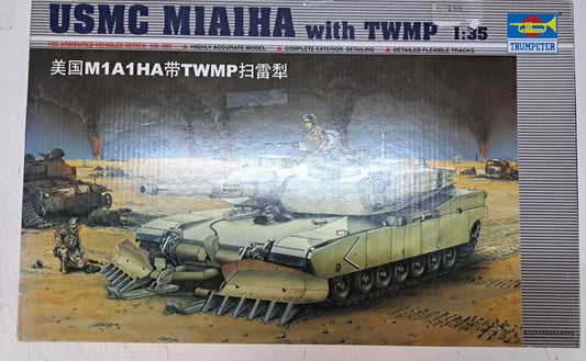 Trumpeter 00335 1/35 USMC M1A1HA With TWMP