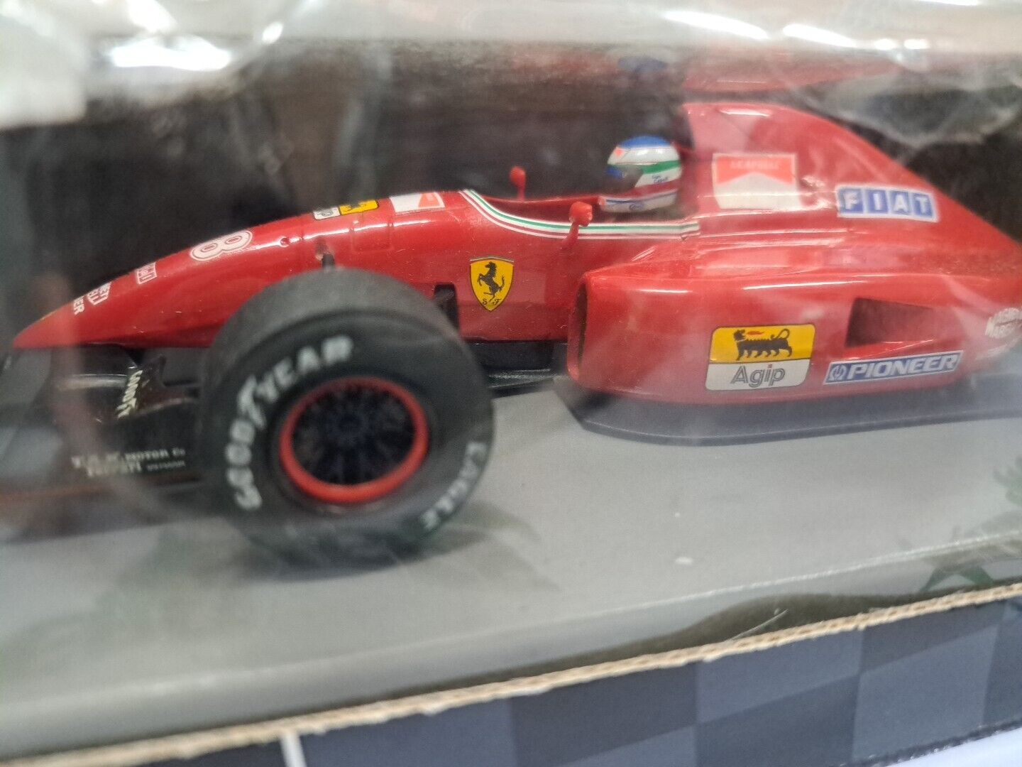 1/24 Onyx Ferrari F92A F1 Capelli 1992 Diecast SMC