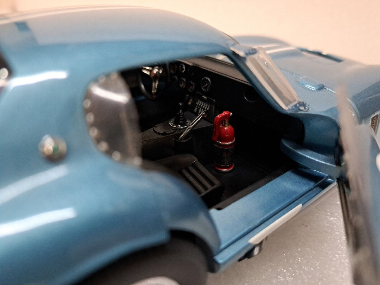 1/18 Exoto Cobra Daytona #15 Gurney Blue 18003