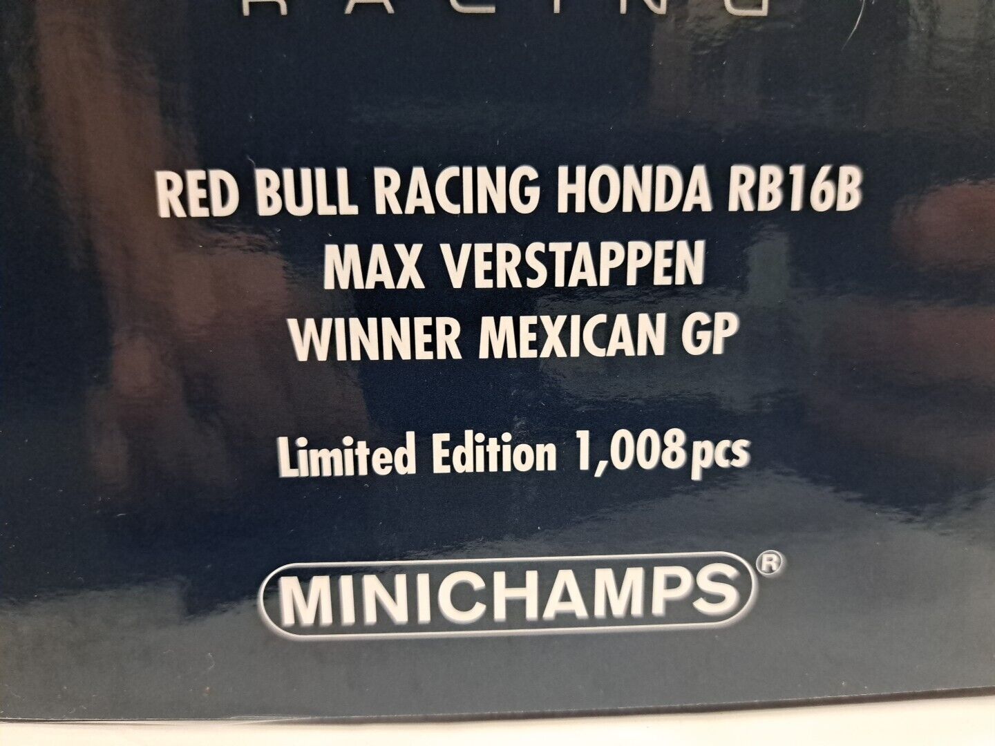 1/18 Minichamps  REDBULL RB16B MAX VERSTAPPEN WIN MEXICAN GP WORLD CHAMPION 2021