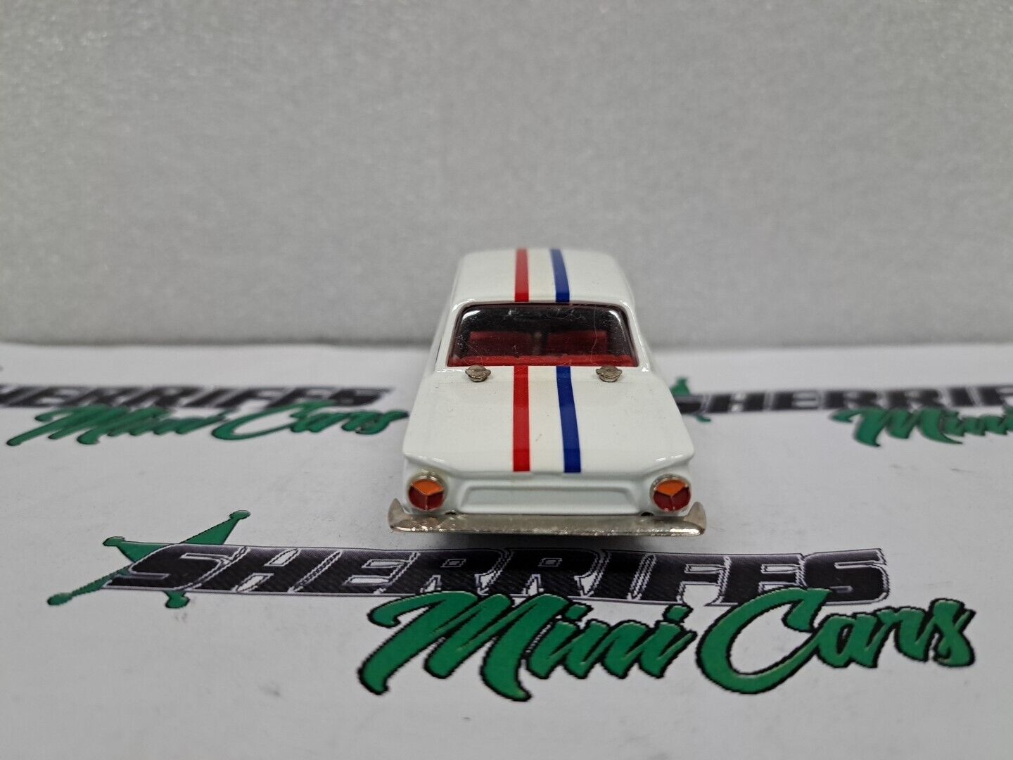 1/43 Dinkum CORTINA GT500 GEOGHEGAN BATHURST 1965