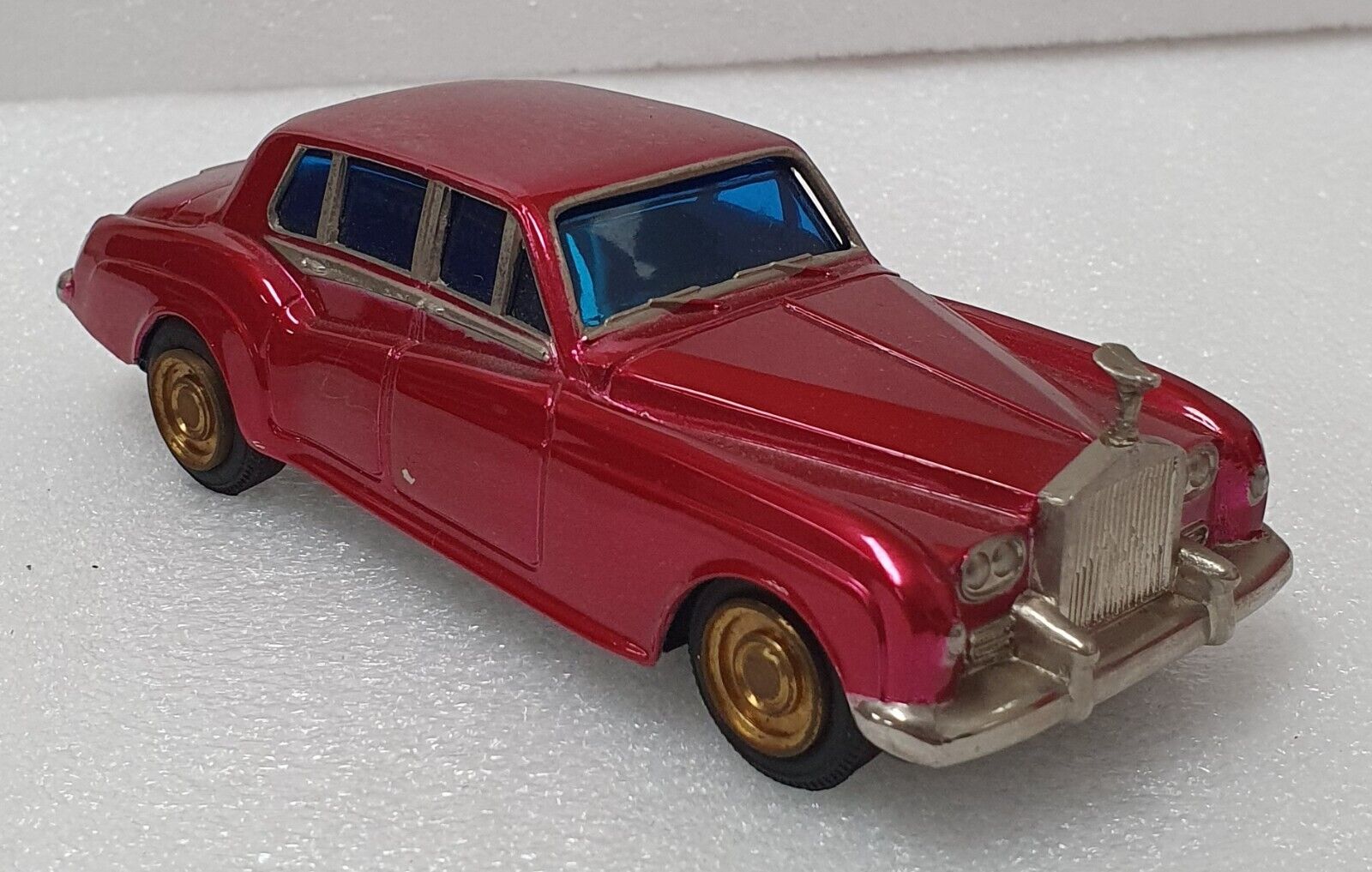 1/43 K.K. Sakura Rolls Royce Maroon