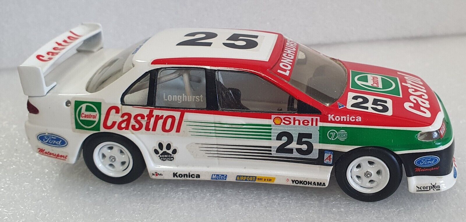 Dinkum Classics 1/43 Castrol Falcon Longhurst