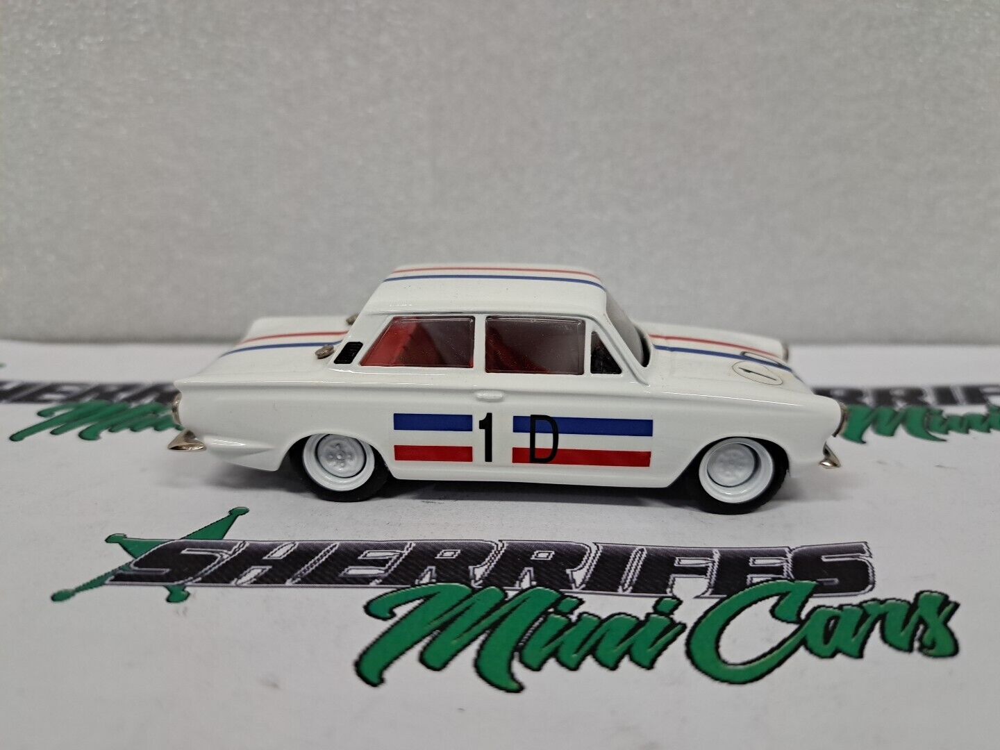 1/43 Dinkum CORTINA GT500 GEOGHEGAN BATHURST 1965