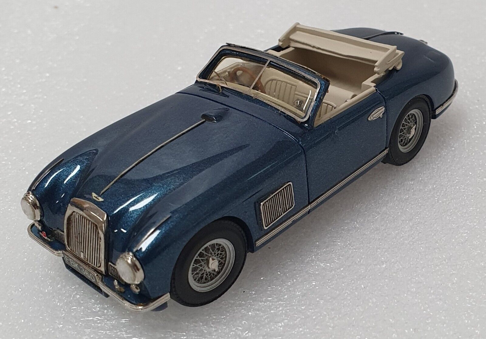 1/43 Four wheel models Aston Martin DB2