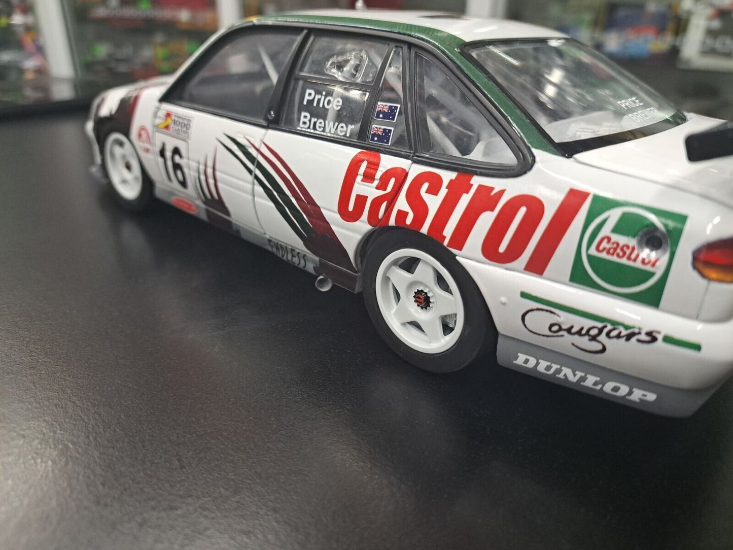 1/18 Castrol Cougars Bathurst 1000 1997 Code 3 Custom