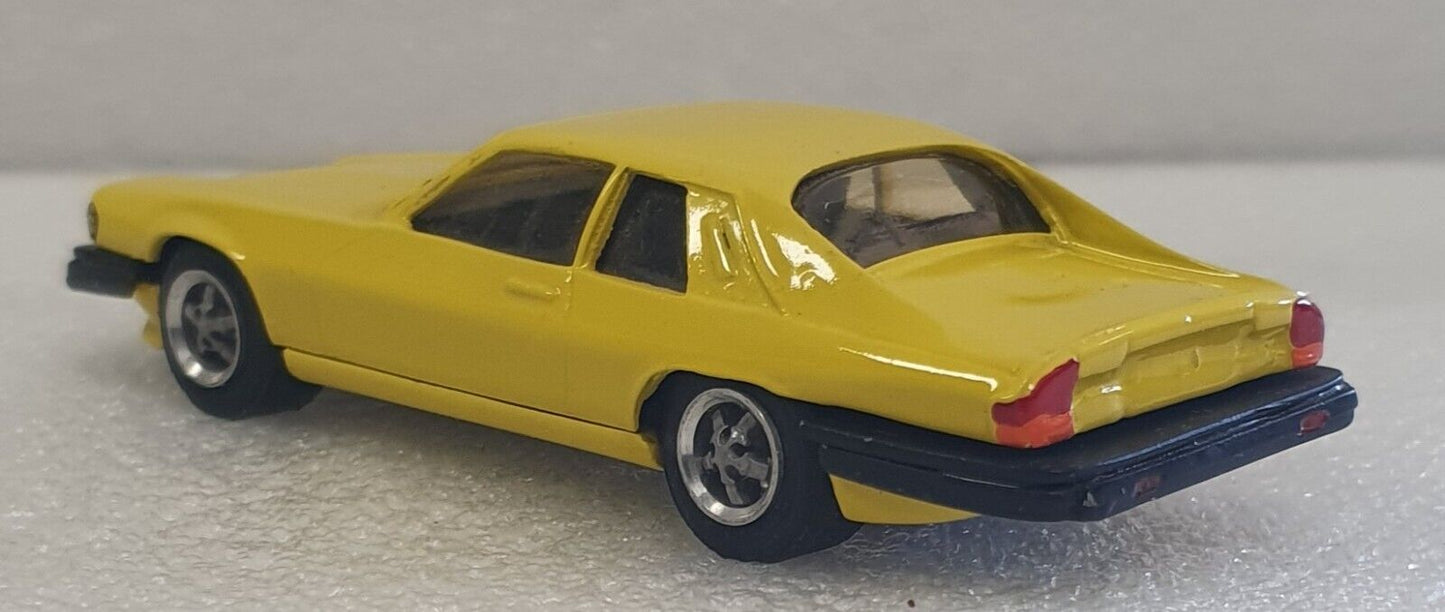 Dinkum Classics 1/43 Jaguar XJS in Yellow