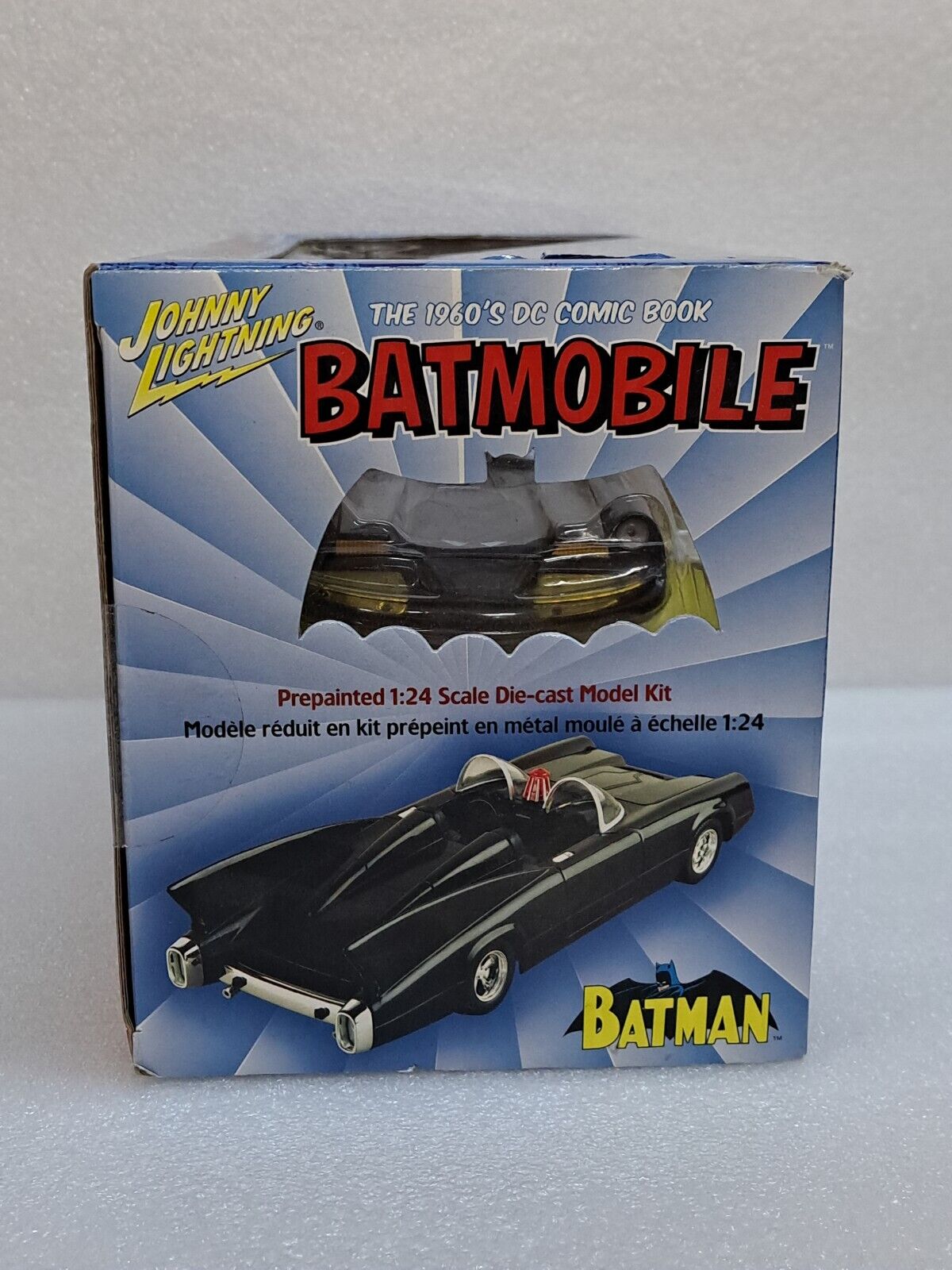 1/24 Johnny Lightning Batman Batmobile 1960s DC Comics Book Car