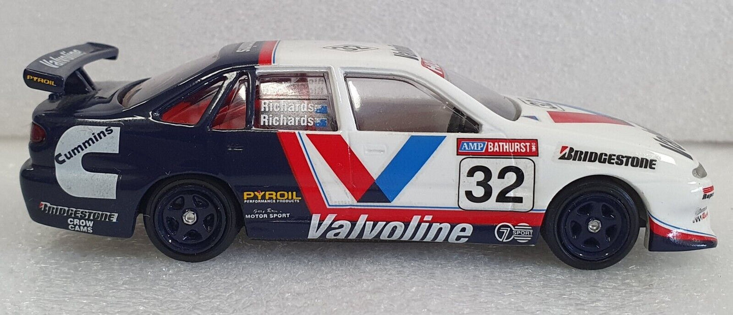 Dinkum Classics 1/43 Valvoline VR Bathurst 1996