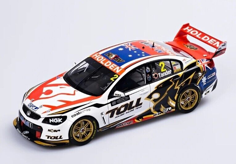 1/18 HRT HOLDEN VF COMMODORE #2 2013 AUSTIN 400 AUSSIE-MADE LIVERY TANDER ATCC