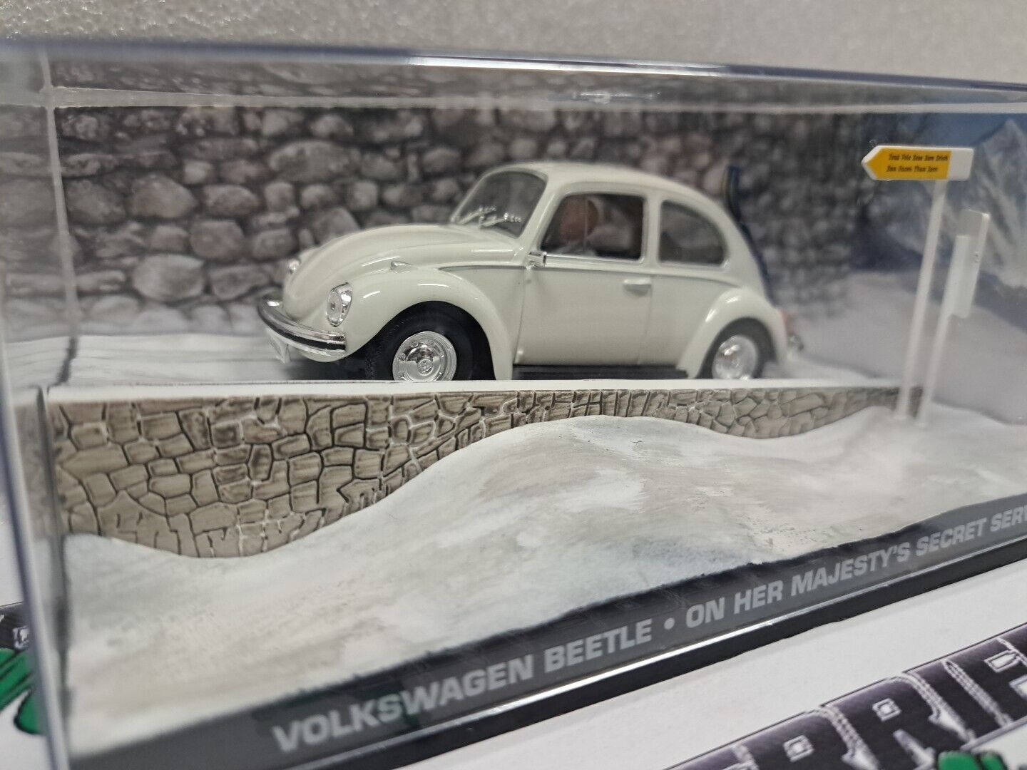 1:43 Volkswagen Beetle - James Bond "On Her Majesty's Secret Service" 