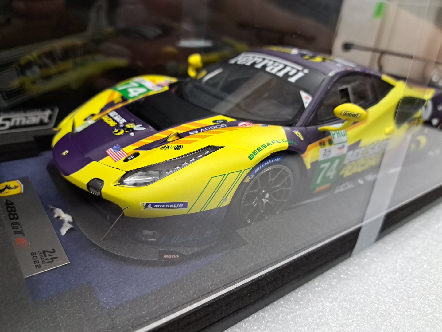 1/18 Looksmart Ferrari 488 GTE EVO Le Mans 24 Hr 2022 Van Gisbergen