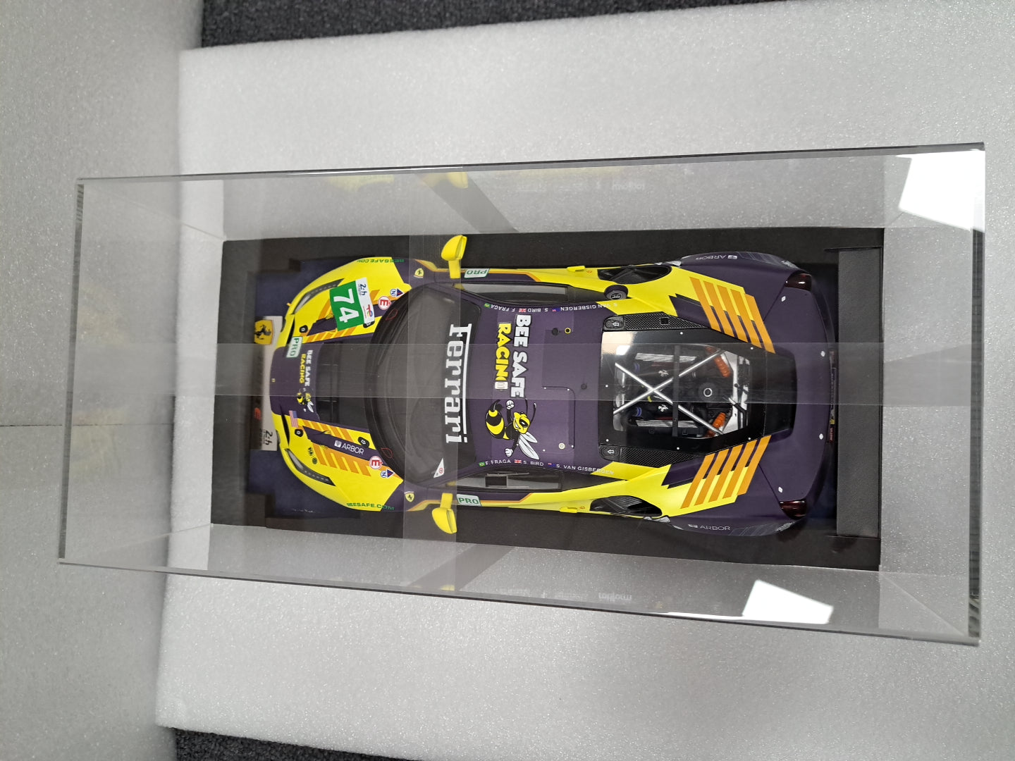 1/18 Looksmart Ferrari 488 GTE EVO Le Mans 24 Hr 2022 Van Gisbergen