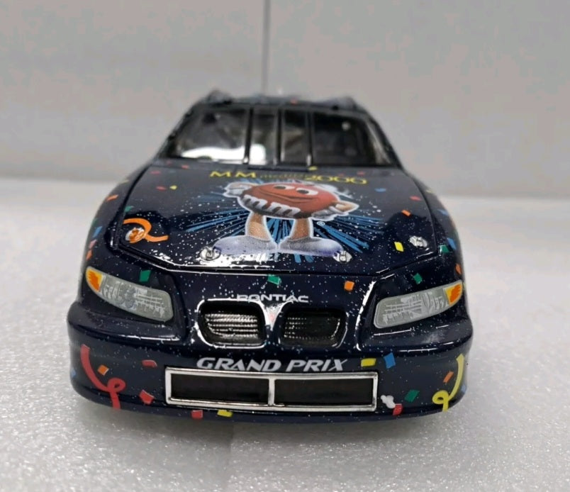 1/18 Ernie Irvan #36 M&M Millenium 1999 Pontiac