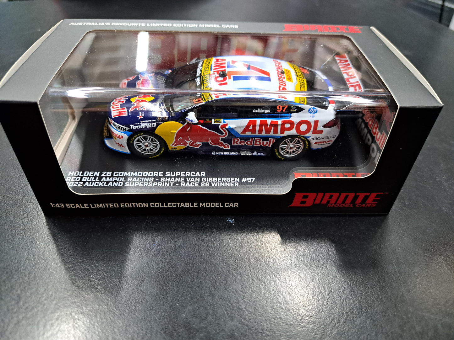 1/43 2022 Biante Holden ZB Commodore Red Bull Ampol Racing Van Gisbergen B43H22W