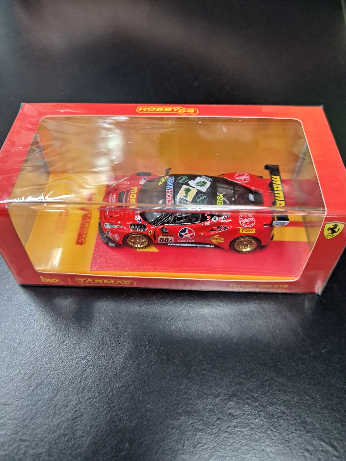 1/64 FERRARI 488 GT3 Bathurst 12hr 2017