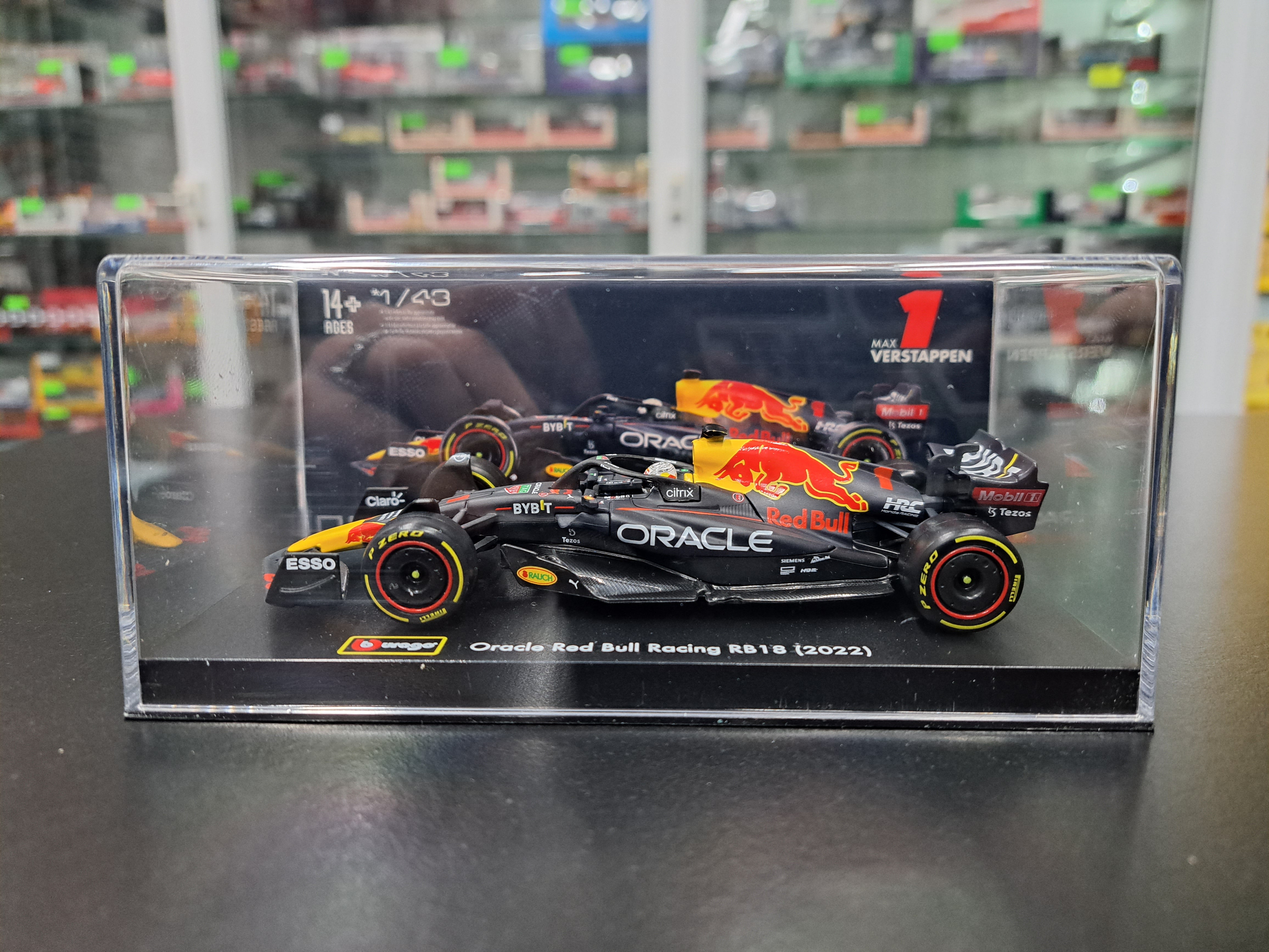 1/43 REDBULL #1 VERSTAPPEN 2022 BURAGO WITH DRIVER – Sherriffs Mini Cars