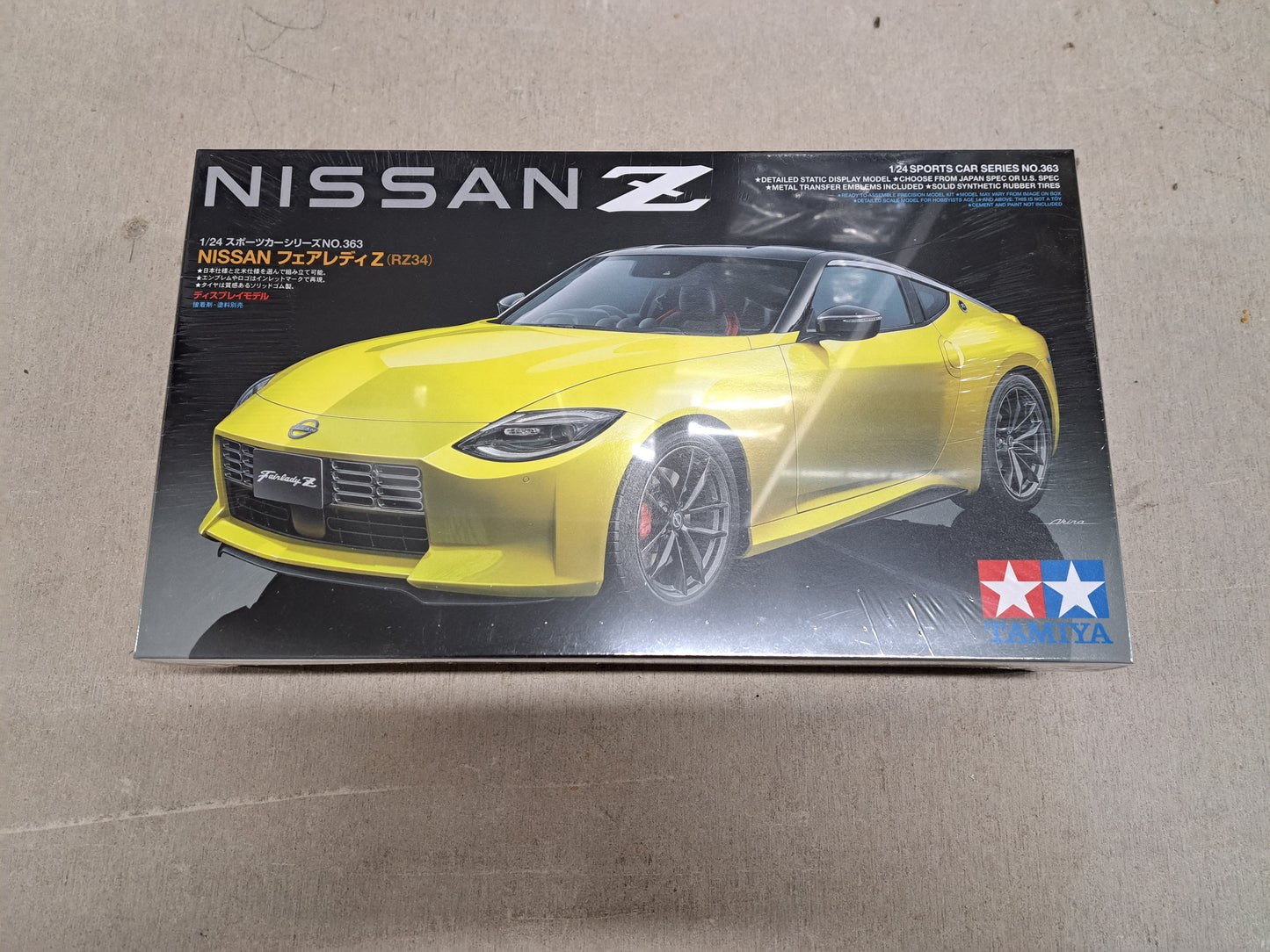 1/24 NISSAN Z MODEL KIT