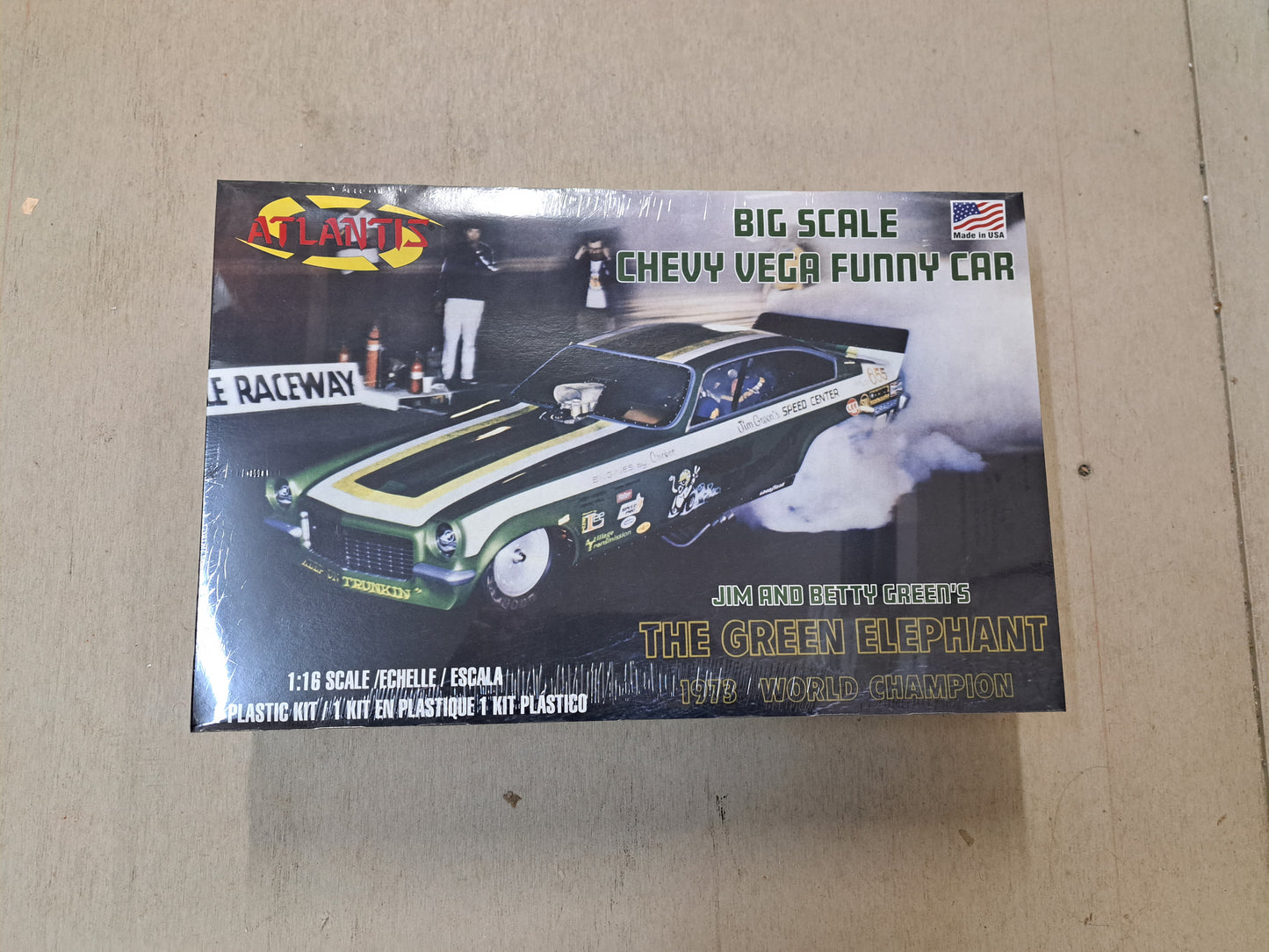 1/16 CHEVY VEGA FUNNY CAR MODEL KIT