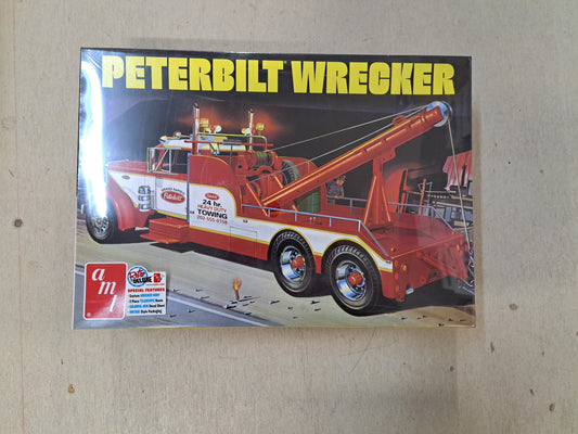 1/25 PETERBILT WRECKER MODEL KIT