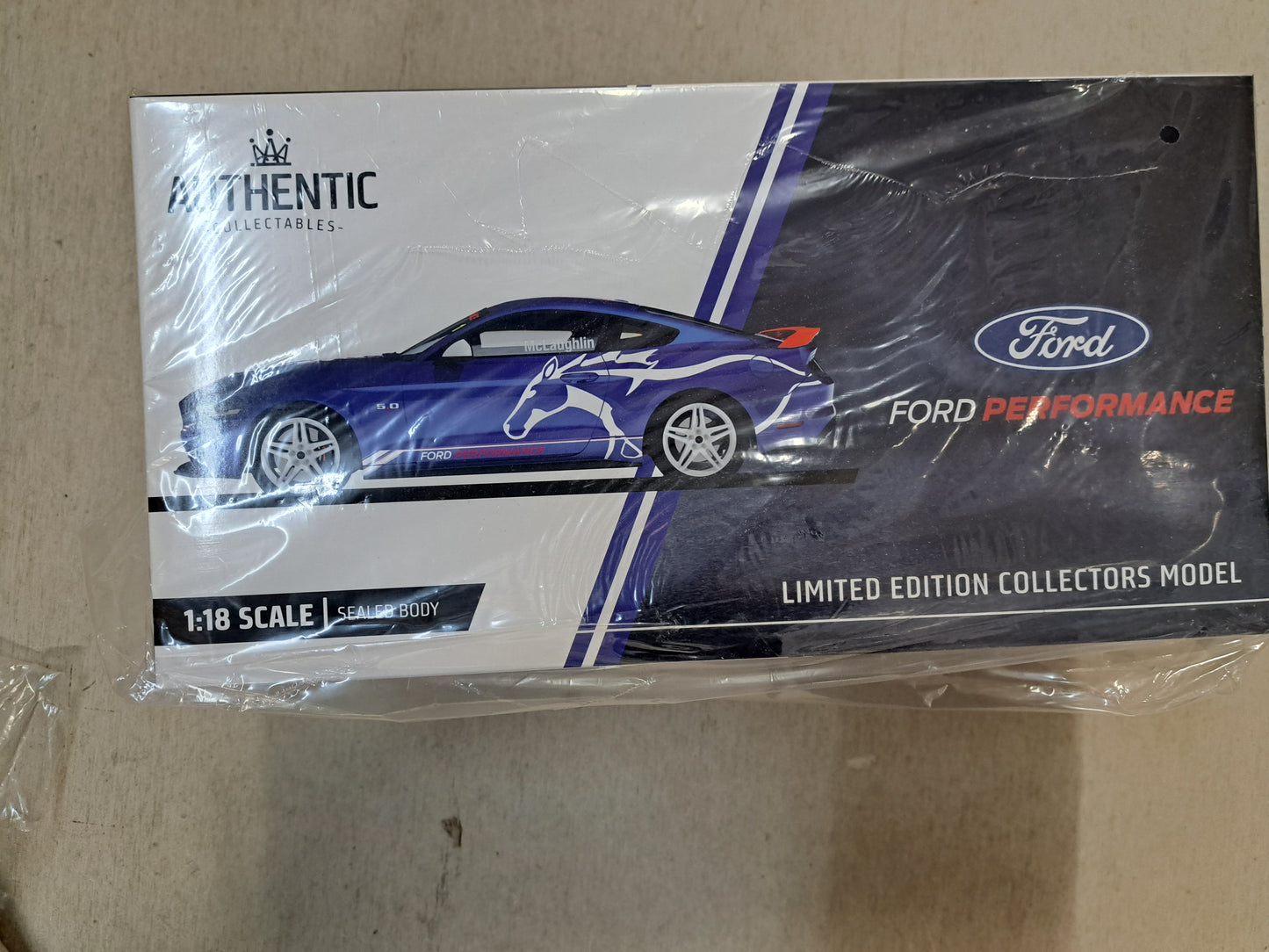 1/18 FORD PERFORMANCE MUSTANG GT 2019 MCLAUGHLIN