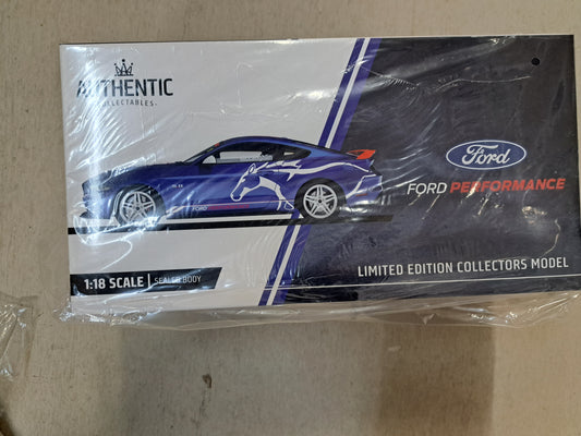 1/18 FORD PERFORMANCE MUSTANG GT 2019 MCLAUGHLIN