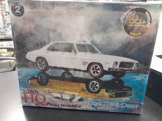 1/24 HQ Plastic Kit Holden GTS Monaro 4 Door