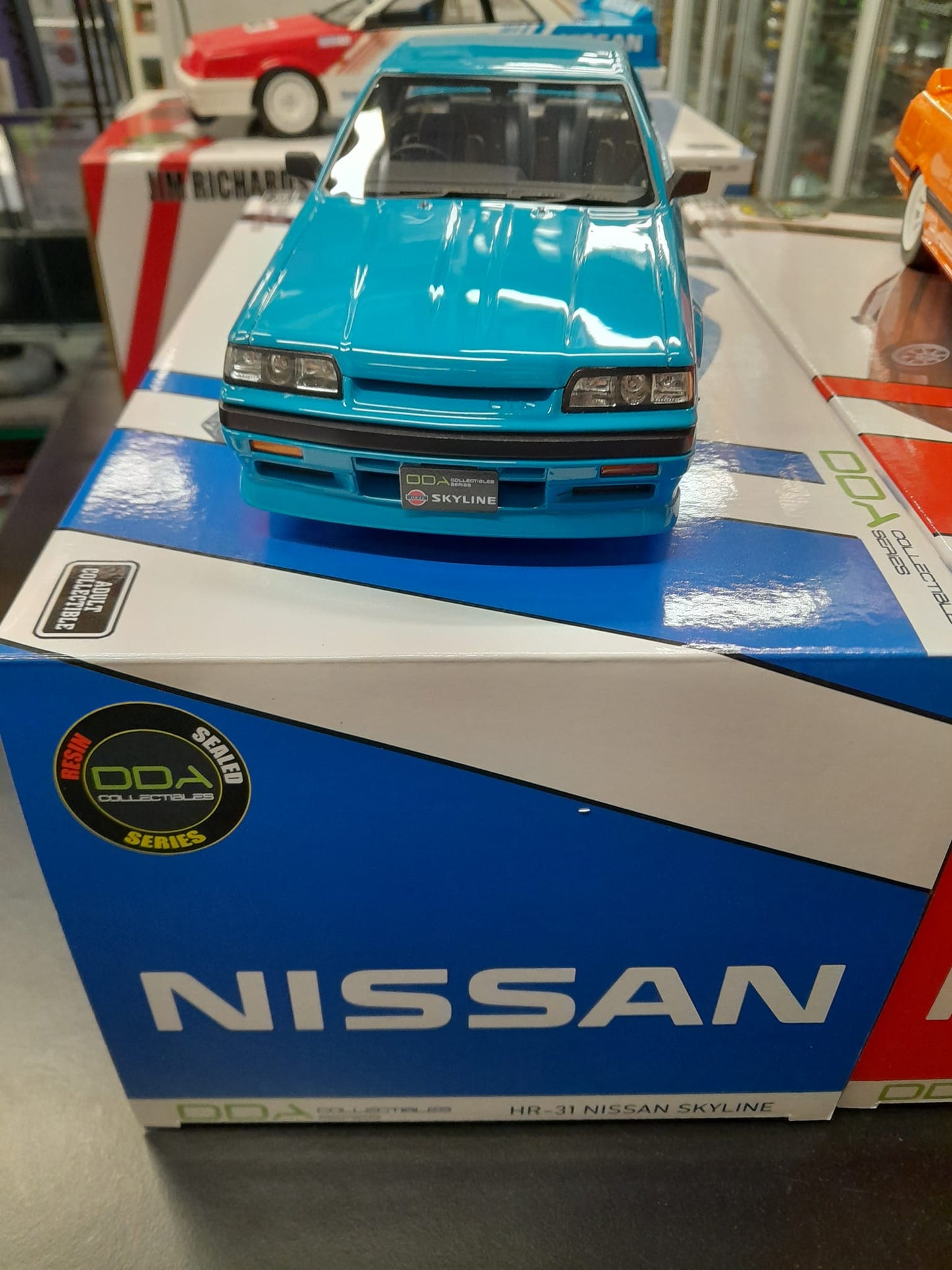 1/18 Street Nissan HR31 Skyline by DDA in BLUE