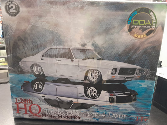 1/24 HQ Plastic Kit Holden Slammed Custom 4 Door Monaro