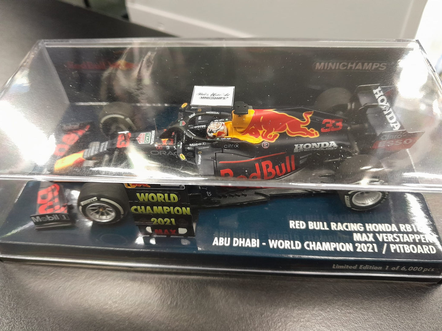 1/43 Verstappen Abu Dhabi 2021 RedBull Honda RB16B World Champion